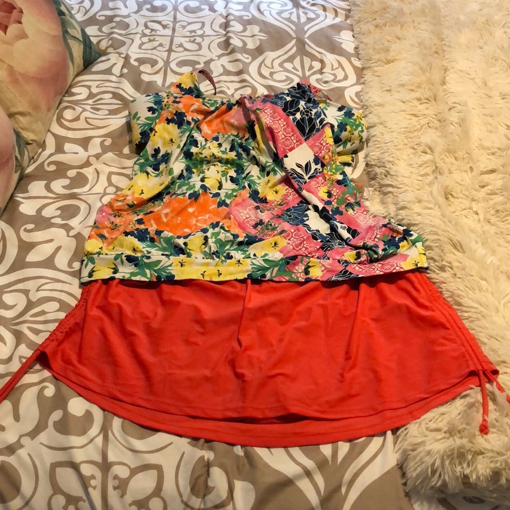 Cacique by Lane Bryant 2 piece swim suit.